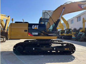 Crawler excavator CAT 320D: picture 4