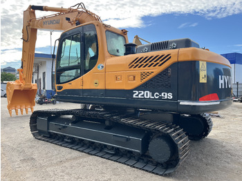 Excavator HYUNDAI