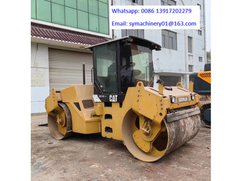 Roller CATERPILLAR CB534D