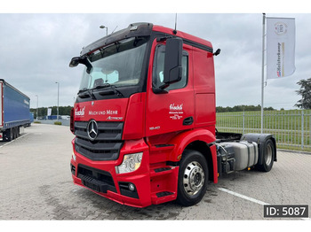 Tractor unit MERCEDES-BENZ Actros 1840