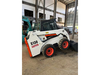 Skid steer loader BOBCAT Skid Steer Loader S130: picture 3