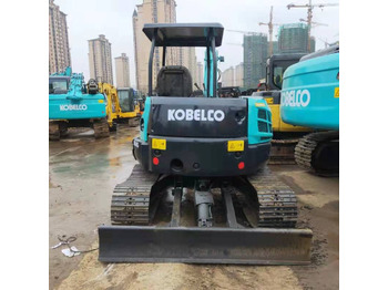 Mini excavator KOBELCO SK45: picture 4