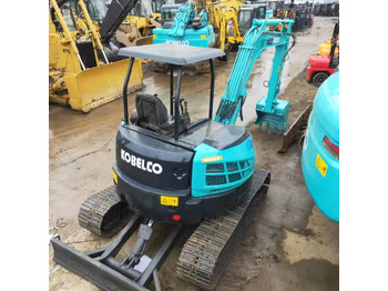 Mini excavator KOBELCO SK45: picture 3