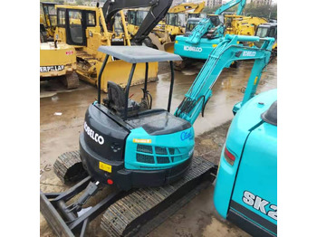 Mini excavator KOBELCO SK45: picture 5