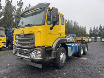 Tractor unit SINOTRUK HOWO