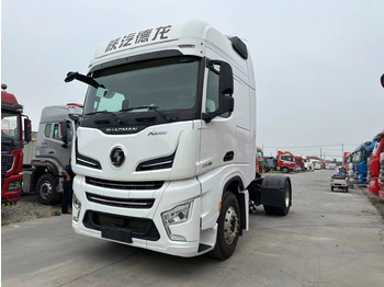 Tractor unit SINOTRUK