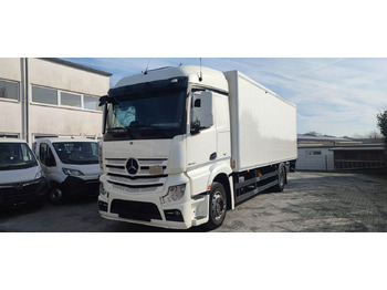 Box truck MERCEDES-BENZ Actros 1843
