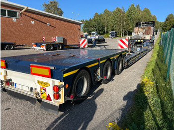 Low loader semi-trailer for transportation of silos BROSHUIS 3 ADB-38: picture 3