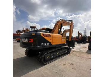 Crawler excavator HYUNDAI