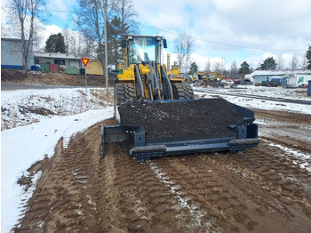 New Grader Reptail TM: picture 2 New Grader Reptail TM: picture 2