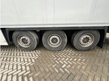 Refrigerator semi-trailer Krone SD CARRIER: picture 4 Refrigerator semi-trailer Krone SD CARRIER: picture 4