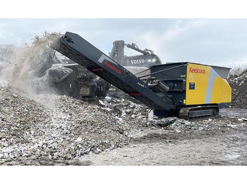 Industrial waste shredder KEESTRACK