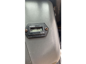 Loader CAT 216, freza, mogučnost najma: picture 4