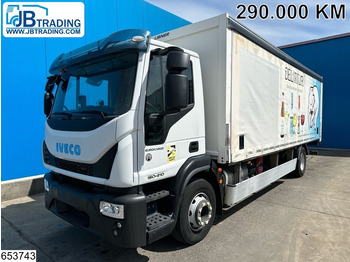 Curtainsider truck IVECO