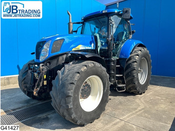 Farm tractor NEW HOLLAND T7000