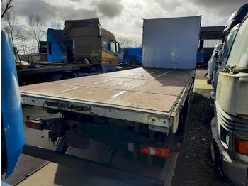 Container transporter/ Swap body truck Mercedes-Benz ACTROS 1842: picture 4