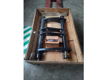 Wheel loader Komatsu WA100 Quick coupler 42W-70-21402: picture 4
