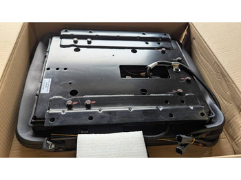 New Cab and interior for Construction machinery Komatsu WA380-8 SEAT ASS'Y 421-S33-6790: picture 4