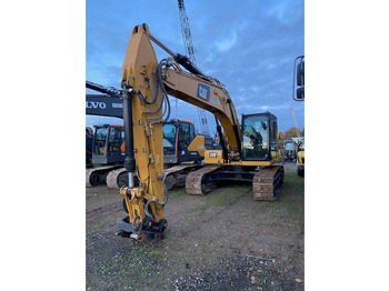 Crawler excavator CATERPILLAR 320