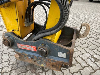 Quick coupler OILQUICK