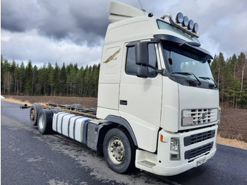 Cab chassis truck Volvo FH13: picture 2