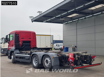 Container transporter/ Swap body truck MAN TGS 26.320 6X2 BDF ADR Lift+lenkasche Automatic Euro 6: picture 2