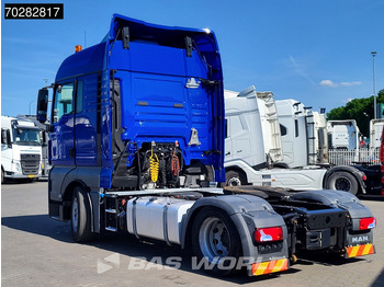 Tractor unit MAN TGX 18.460 4X2 XLX Mega Retarder 2x Tanks Standklima: picture 2
