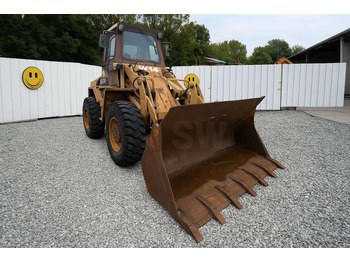 Wheel loader CASE