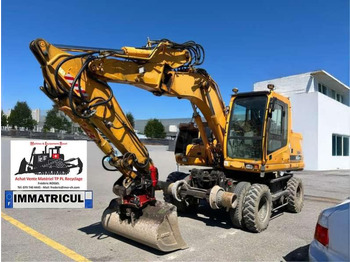 Wheel excavator HYUNDAI