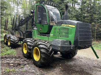 Forwarder John Deere 1110G: picture 2