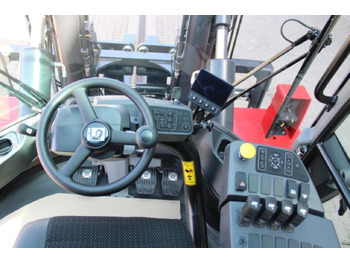 New Diesel forklift Kalmar DCG160-12: picture 4 New Diesel forklift Kalmar DCG160-12: picture 4