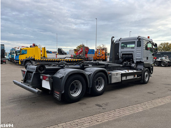 Hook lift truck MAN TGS 26.440 6x4 ZF Intarder Manual 26 Ton haakarmsysteem: picture 4 Hook lift truck MAN TGS 26.440 6x4 ZF Intarder Manual 26 Ton haakarmsysteem: picture 4