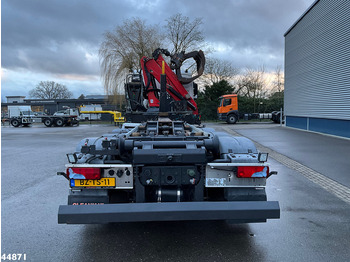 Hook lift truck MAN TGS 35.440 8x4 HMF 16 Tonmeter Z-kraan: picture 3 Hook lift truck MAN TGS 35.440 8x4 HMF 16 Tonmeter Z-kraan: picture 3