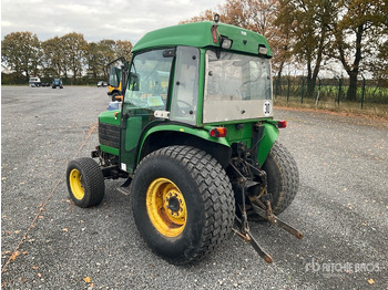Farm tractor 2000 John Deere 4600 4WD Tractor: picture 3