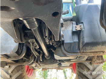 Farm tractor 2001 Fendt Favorit 712 Vario 4WD Tractor: picture 5