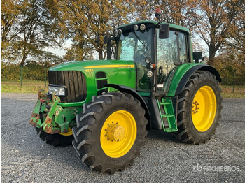 Farm tractor JOHN DEERE 2000 Series