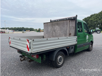 Dropside/ Flatbed truck 2015 Volkswagen Crafter 4x2 Crew Cab Flatbed Truck: picture 4