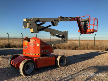 Articulated boom JLG E450AJ