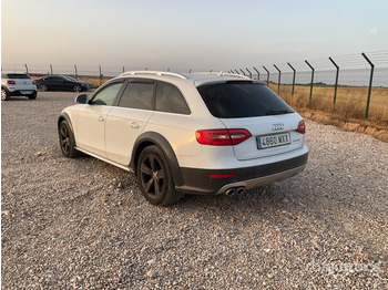 Car AUDI
