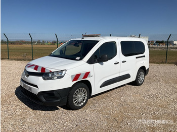 Minibus, Passenger van 2022 Toyota Proace City Verso 5 Passenger Van: picture 2