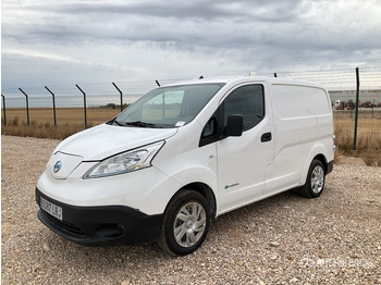 Van NISSAN e-NV200