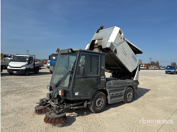 Road sweeper 2006 Schmidt Compact 200 Autocarro spazzatrice: picture 2