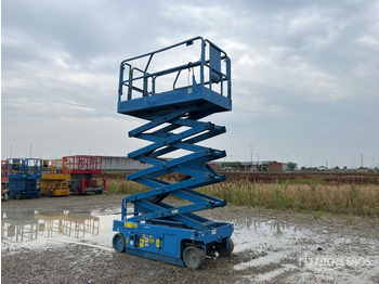 Scissor lift GENIE