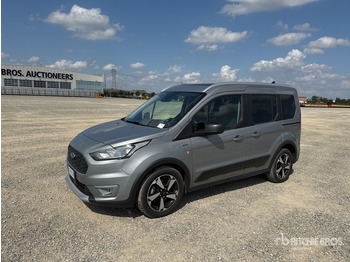 Small van FORD Transit Connect