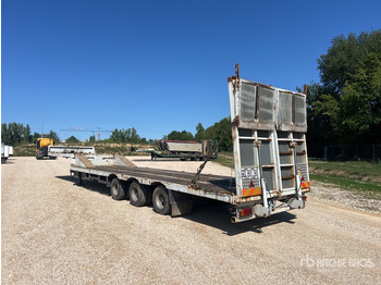 Low loader semi-trailer 1977 Titan T32S3 Tri/A Semi-Remorque Porte-Engin ... Lowboy Trailer: picture 4