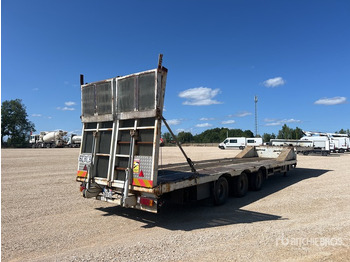 Low loader semi-trailer 1977 Titan T32S3 Tri/A Semi-Remorque Porte-Engin ... Lowboy Trailer: picture 3