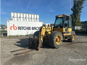 Telescopic handler CATERPILLAR TH