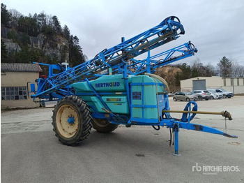 Trailed sprayer BERTHOUD