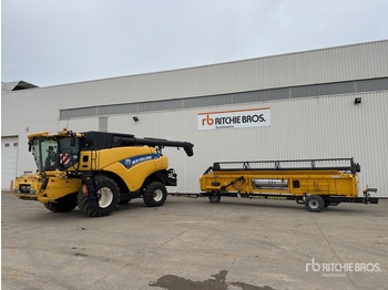 Combine harvester NEW HOLLAND