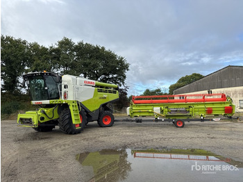 Combine harvester CLAAS Lexion 750